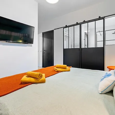 Hauzify I Martinez