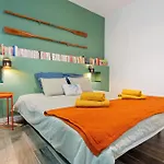 Hauzify I Martínez Apartman Calella