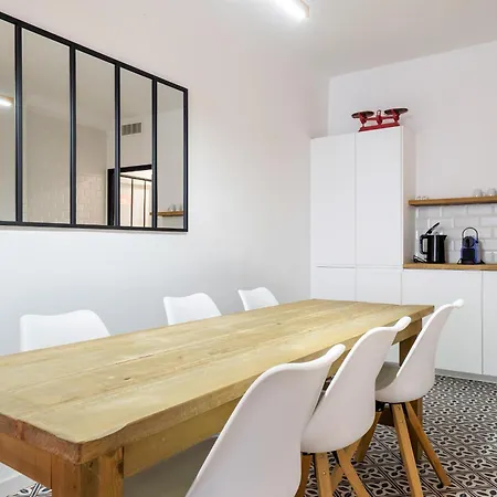 Hauzify I Martínez * Calella