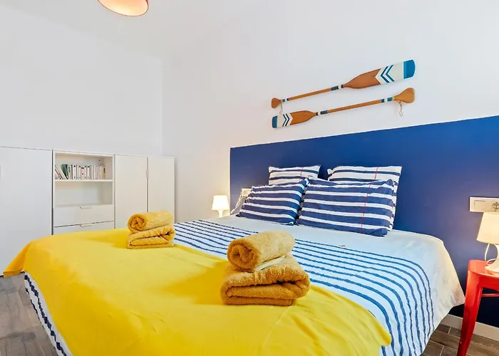 Hauzify I Martínez *